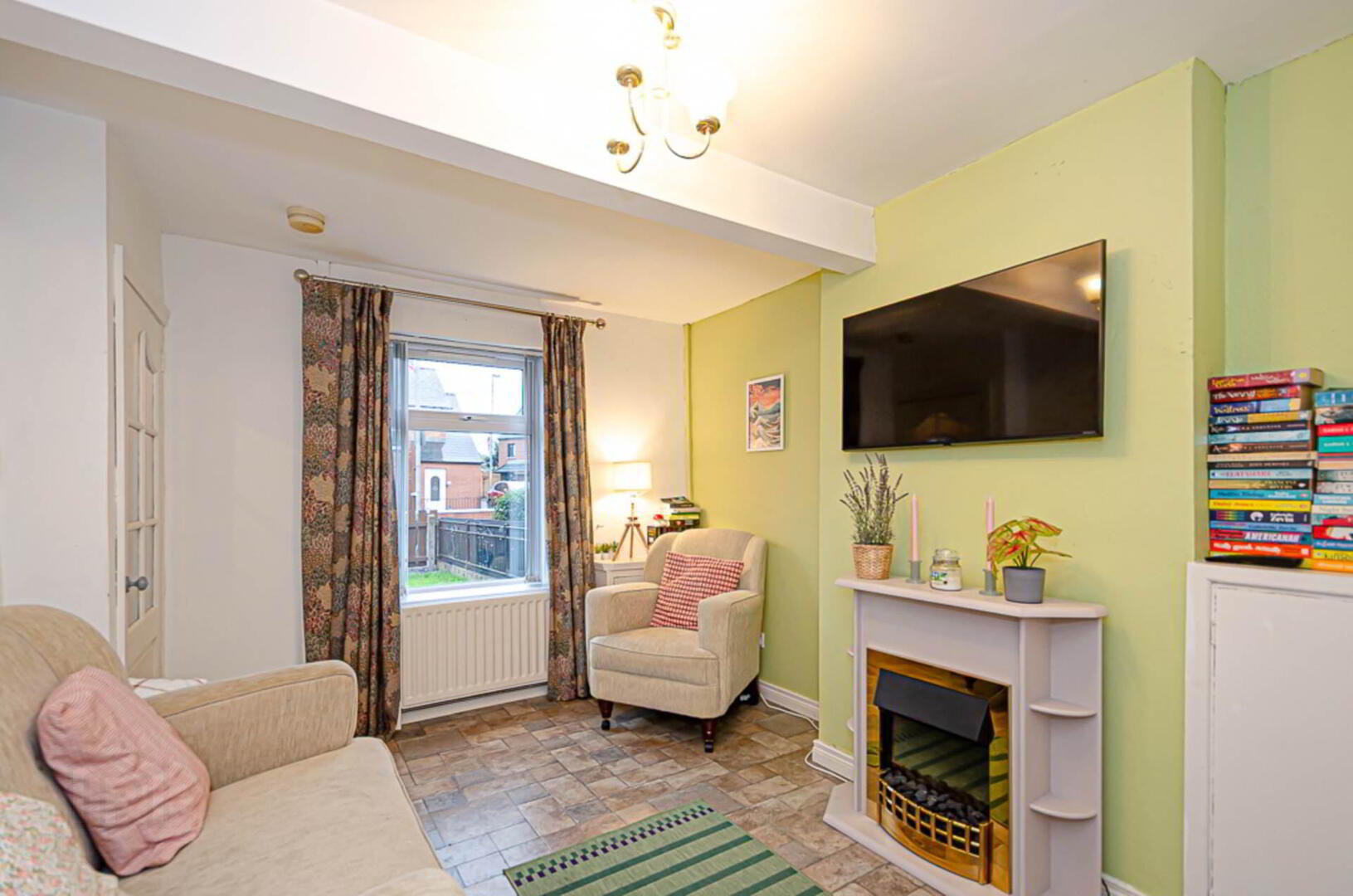 6 Parkgate Gardens 5 of 17
