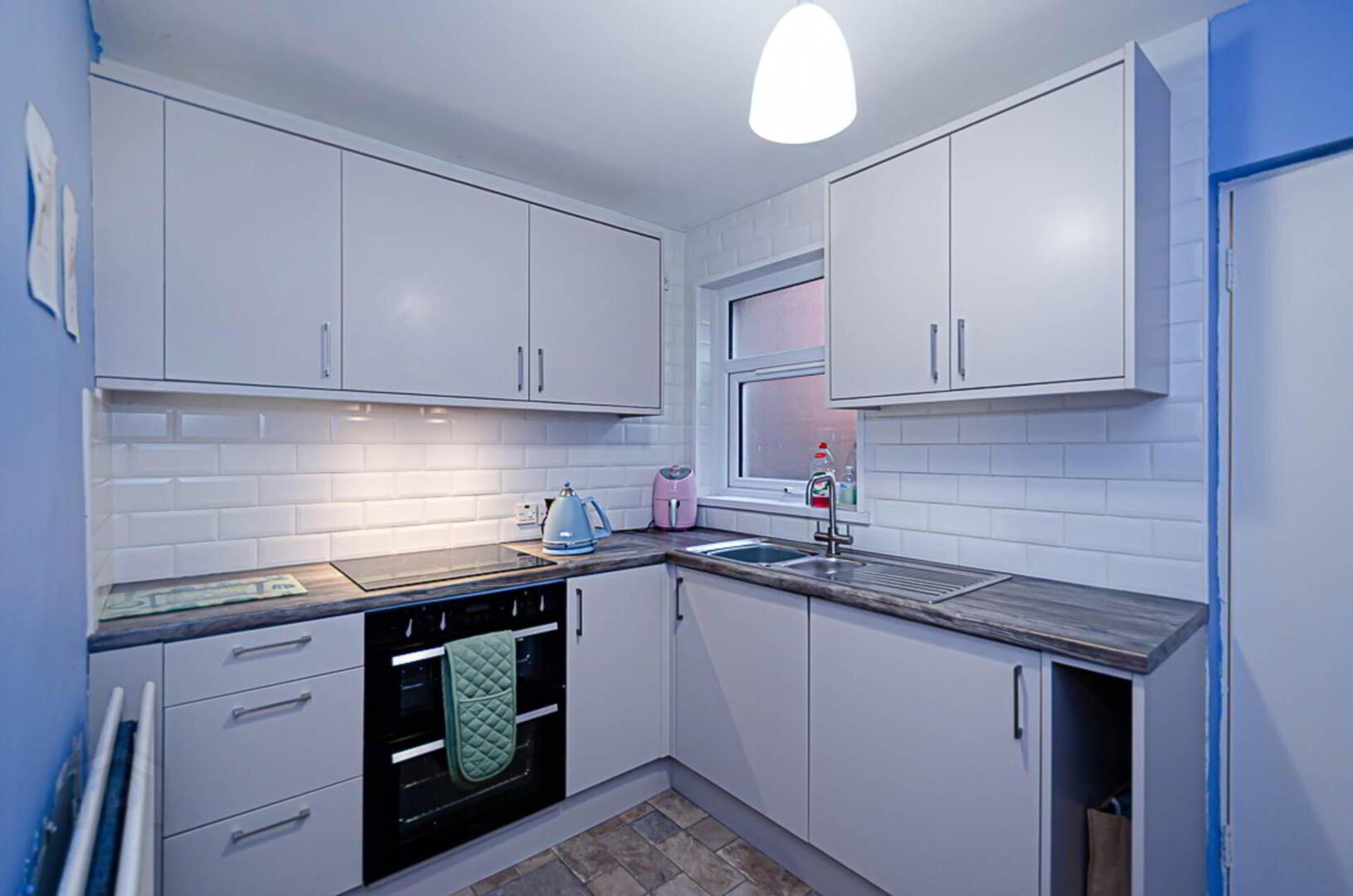 6 Parkgate Gardens 7 of 17