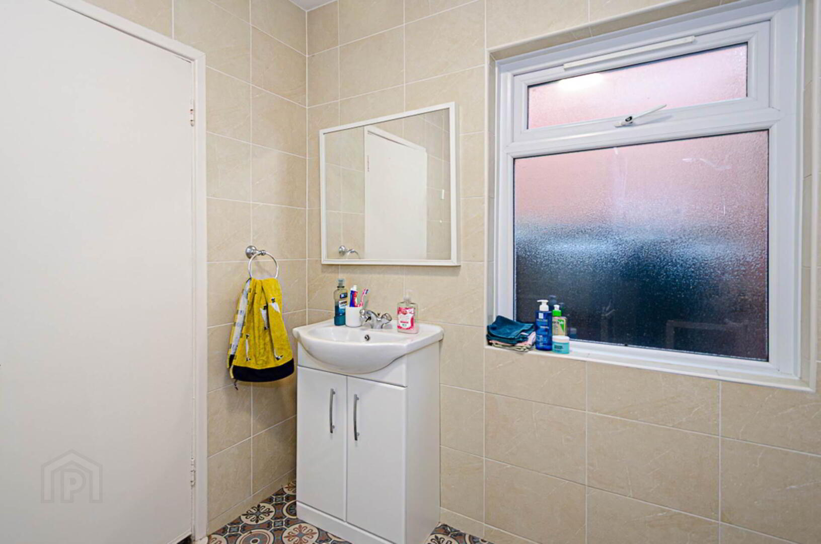 6 Parkgate Gardens 11 of 17