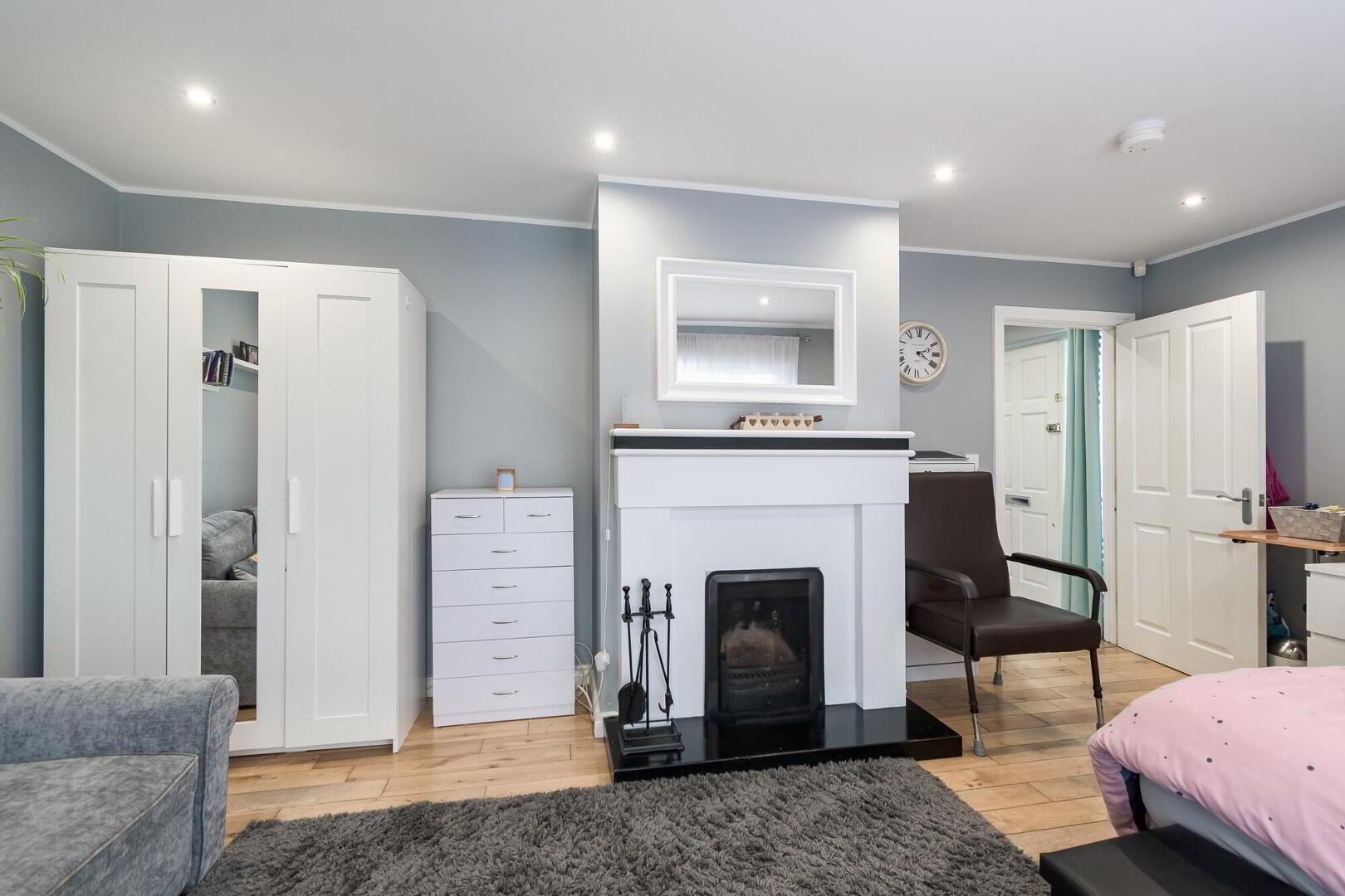 5 Kingsfort Square 7 of 28