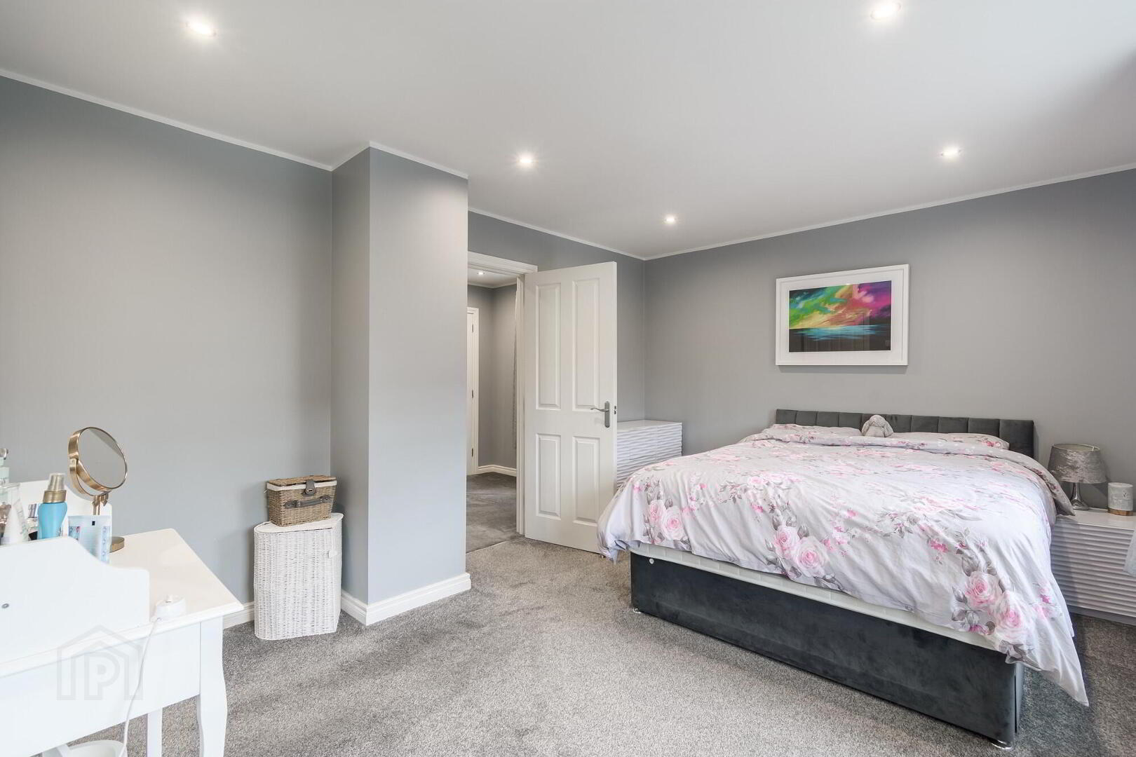 5 Kingsfort Square 13 of 28