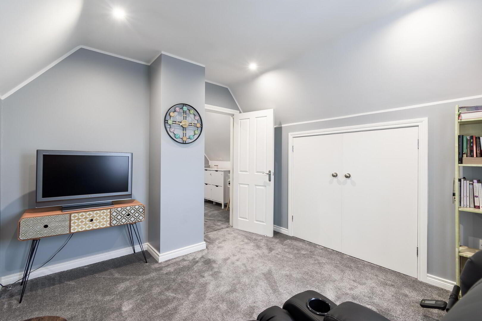 5 Kingsfort Square 24 of 28