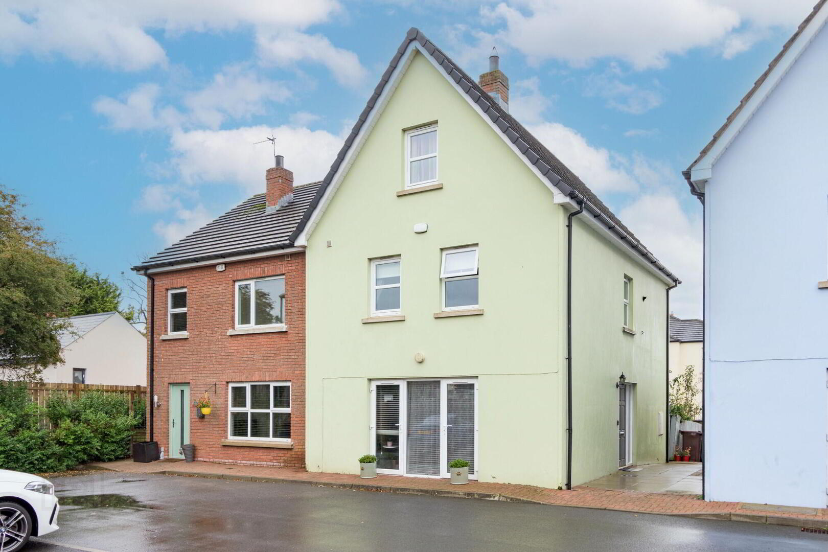 5 Kingsfort Square 1 of 28