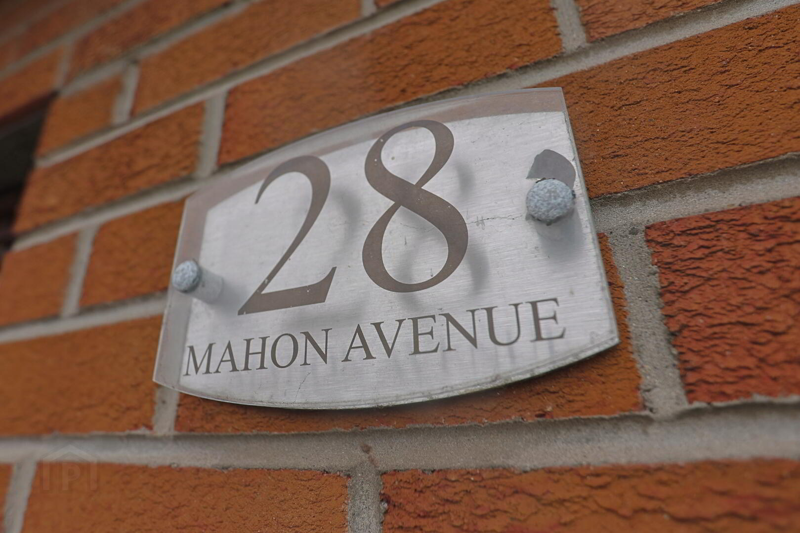 28 Mahon Avenue 4 of 68