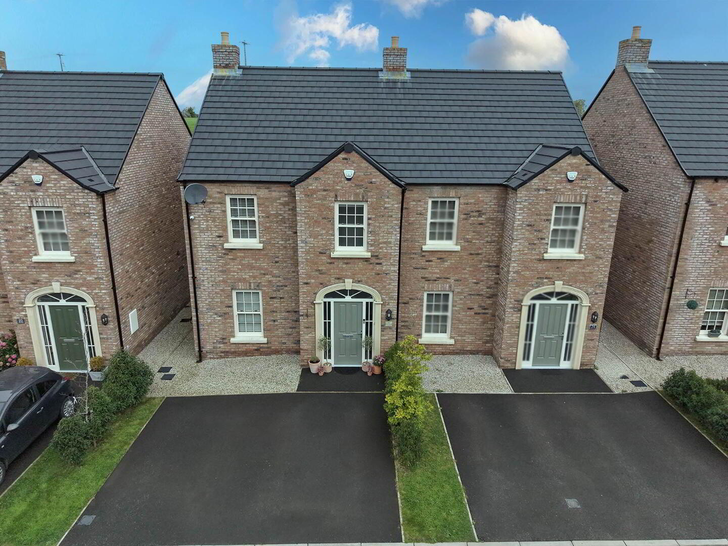 23 Tarry Wood 2 of 30