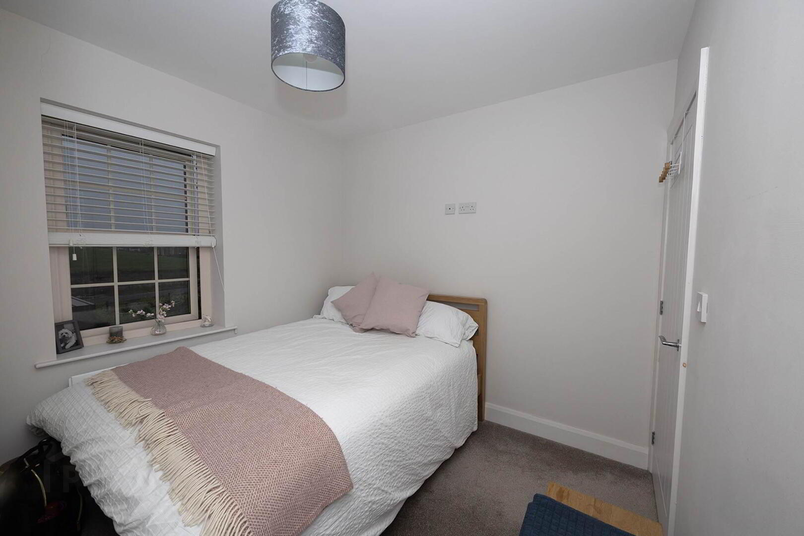 23 Tarry Wood 21 of 30