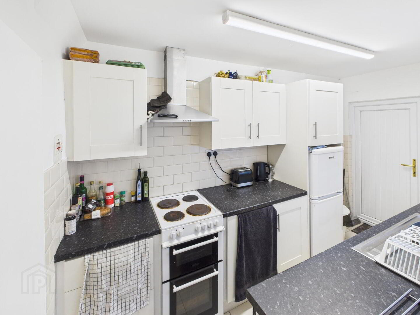 16 Meadowbank Place 5 of 9