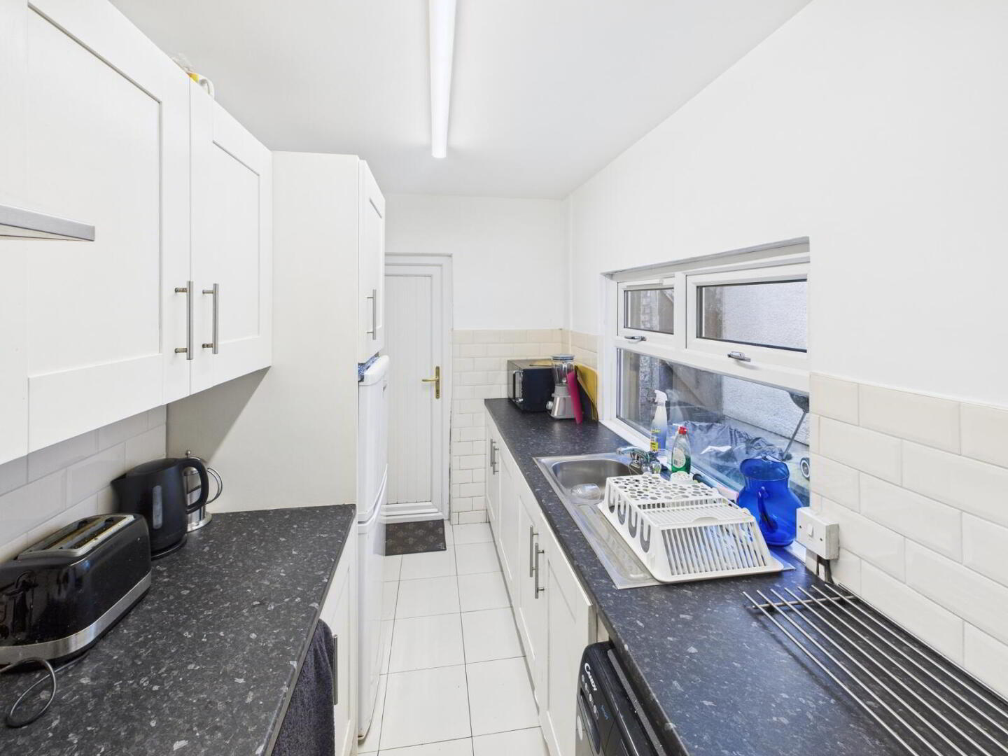 16 Meadowbank Place 6 of 9