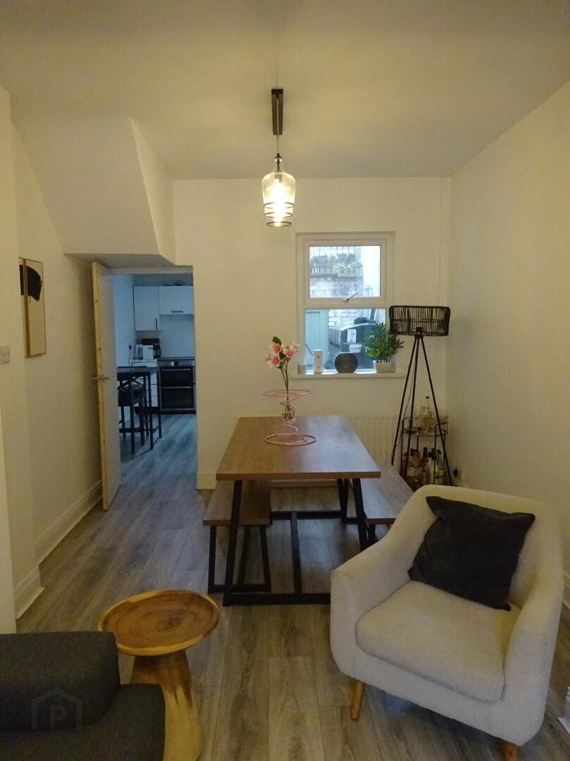 42 Walmer Street 5 of 20