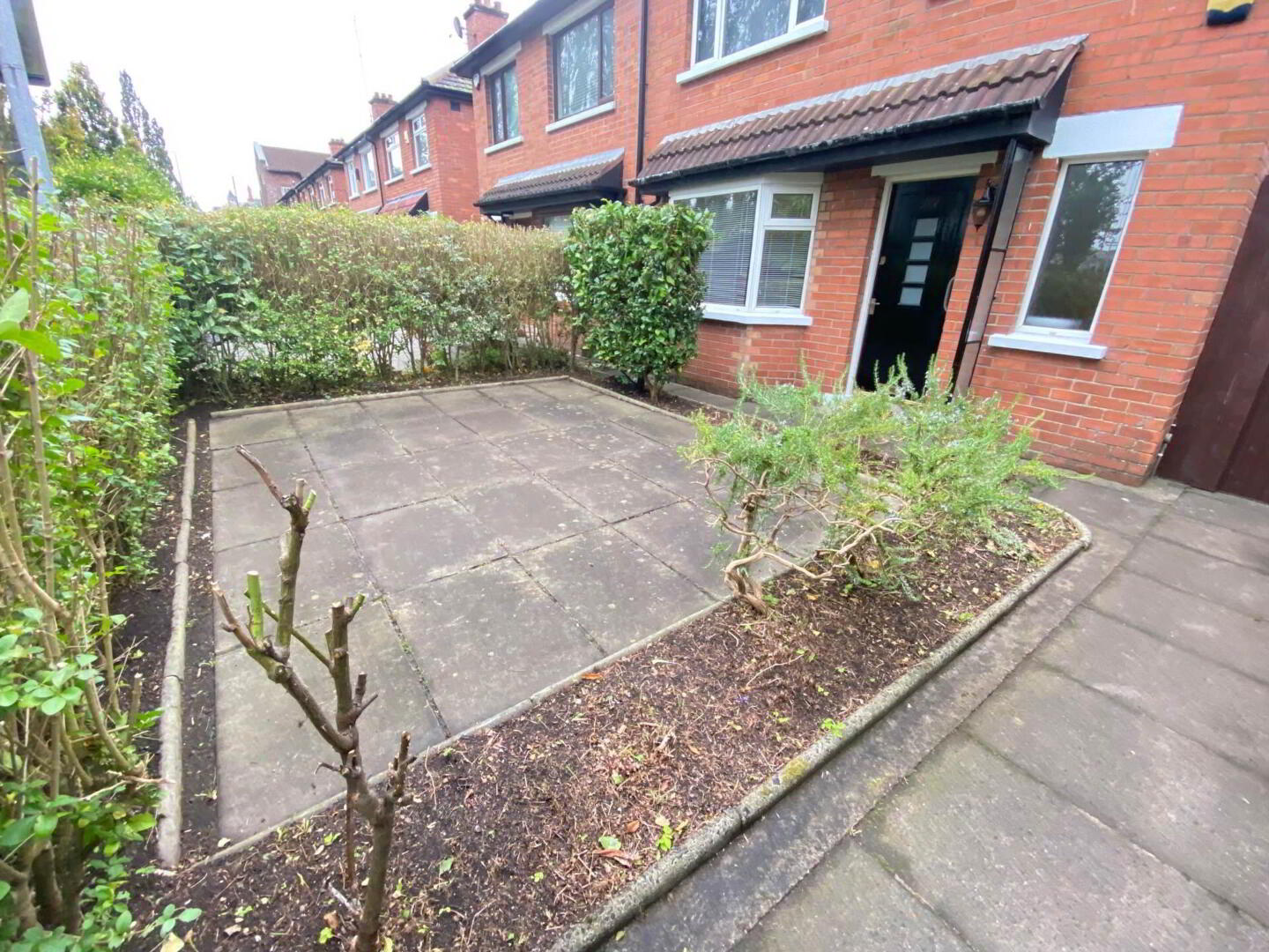 227 Ravenhill Road 2 of 27