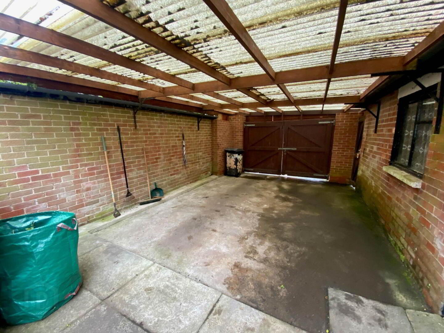 227 Ravenhill Road 26 of 27