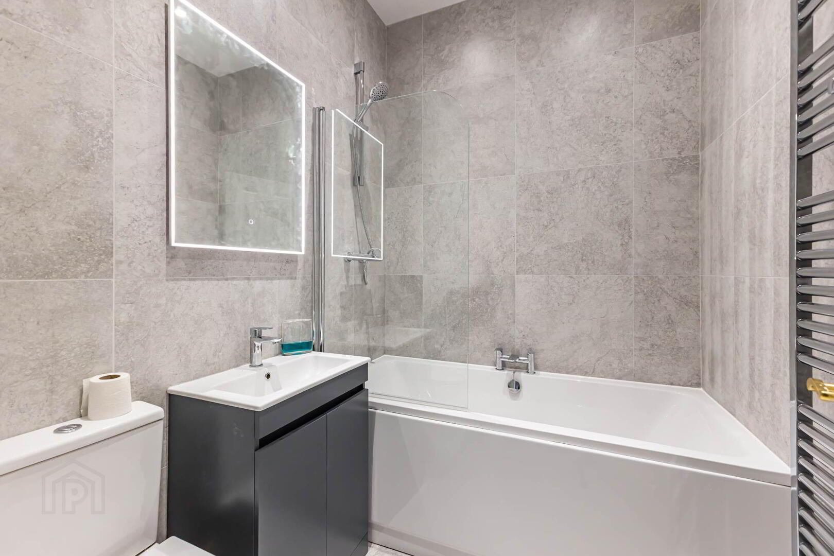 11 Kilwarlin Avenue 8 of 16