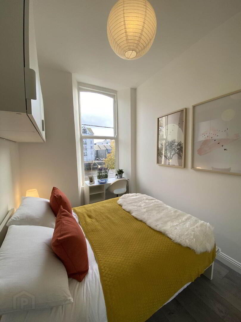 Apartment 3 North Mall 9 of 16