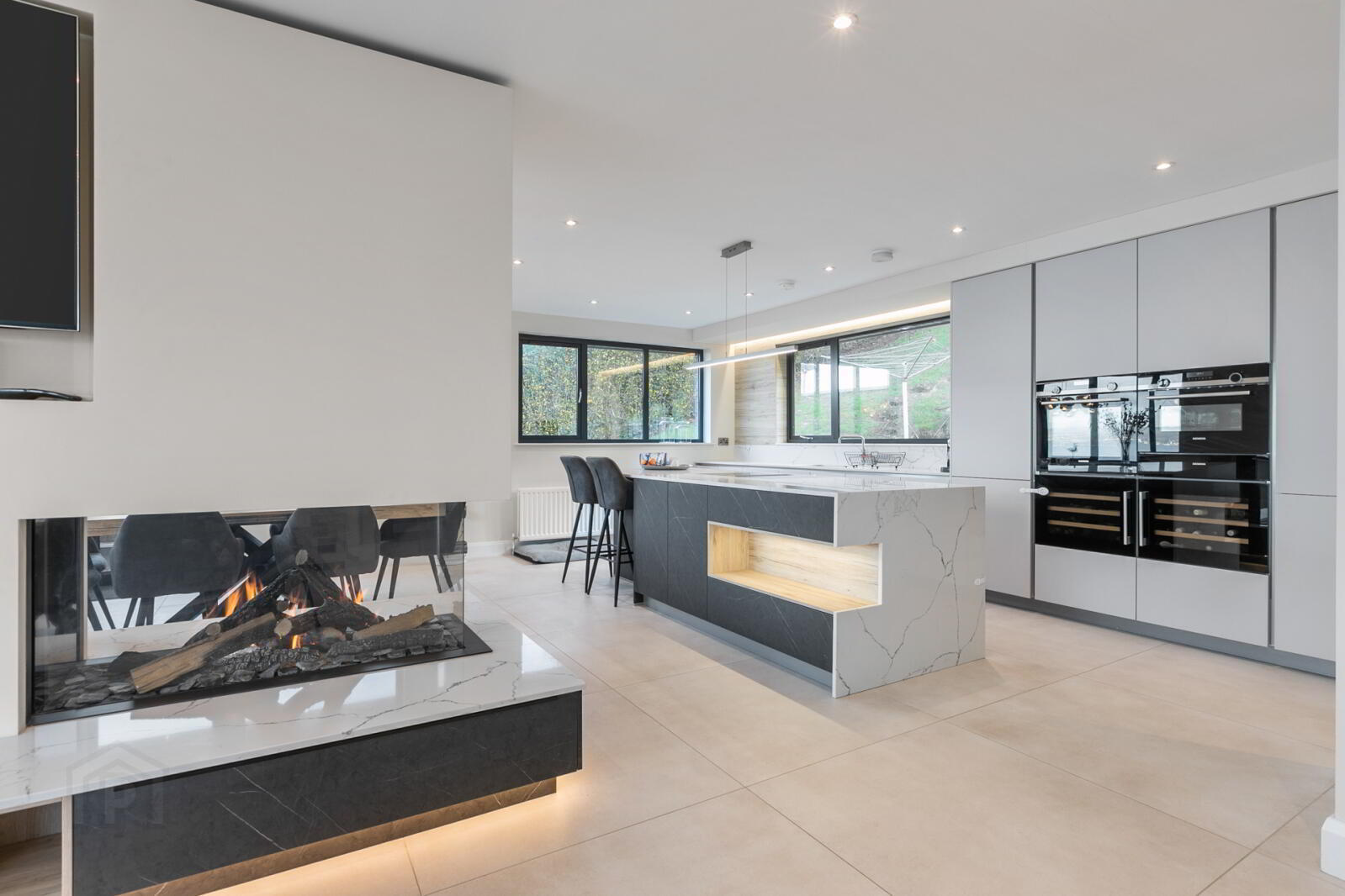 50 Glen Road 14 of 60