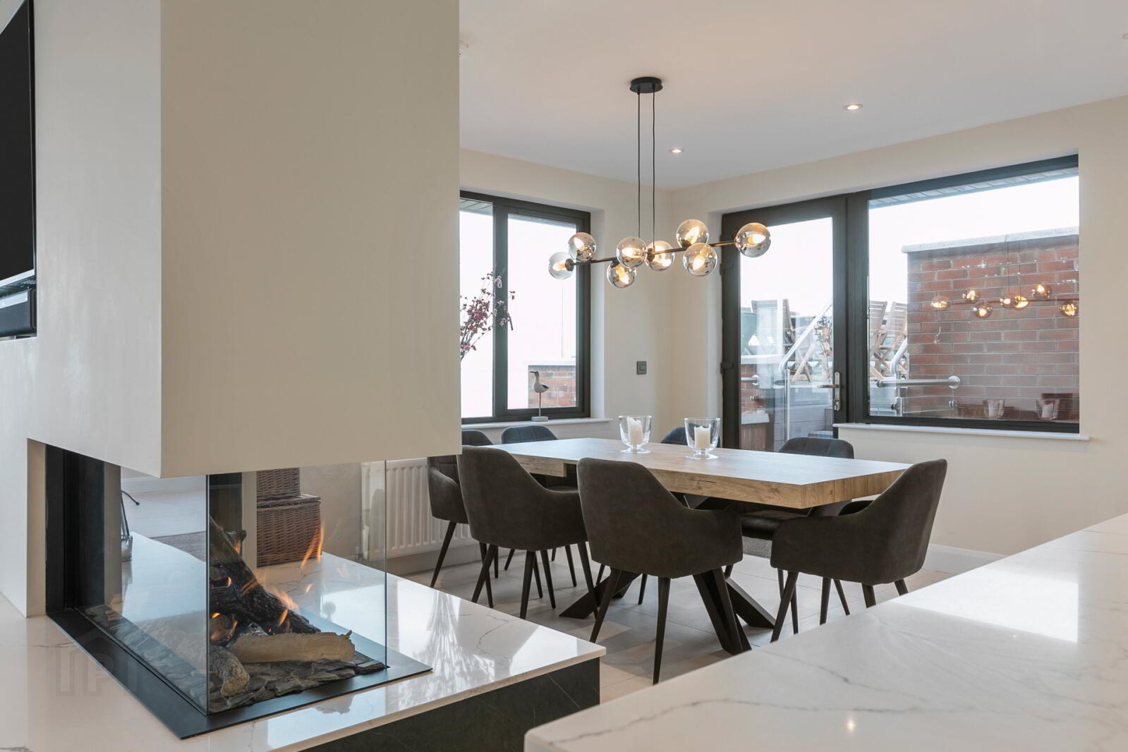 50 Glen Road 18 of 60