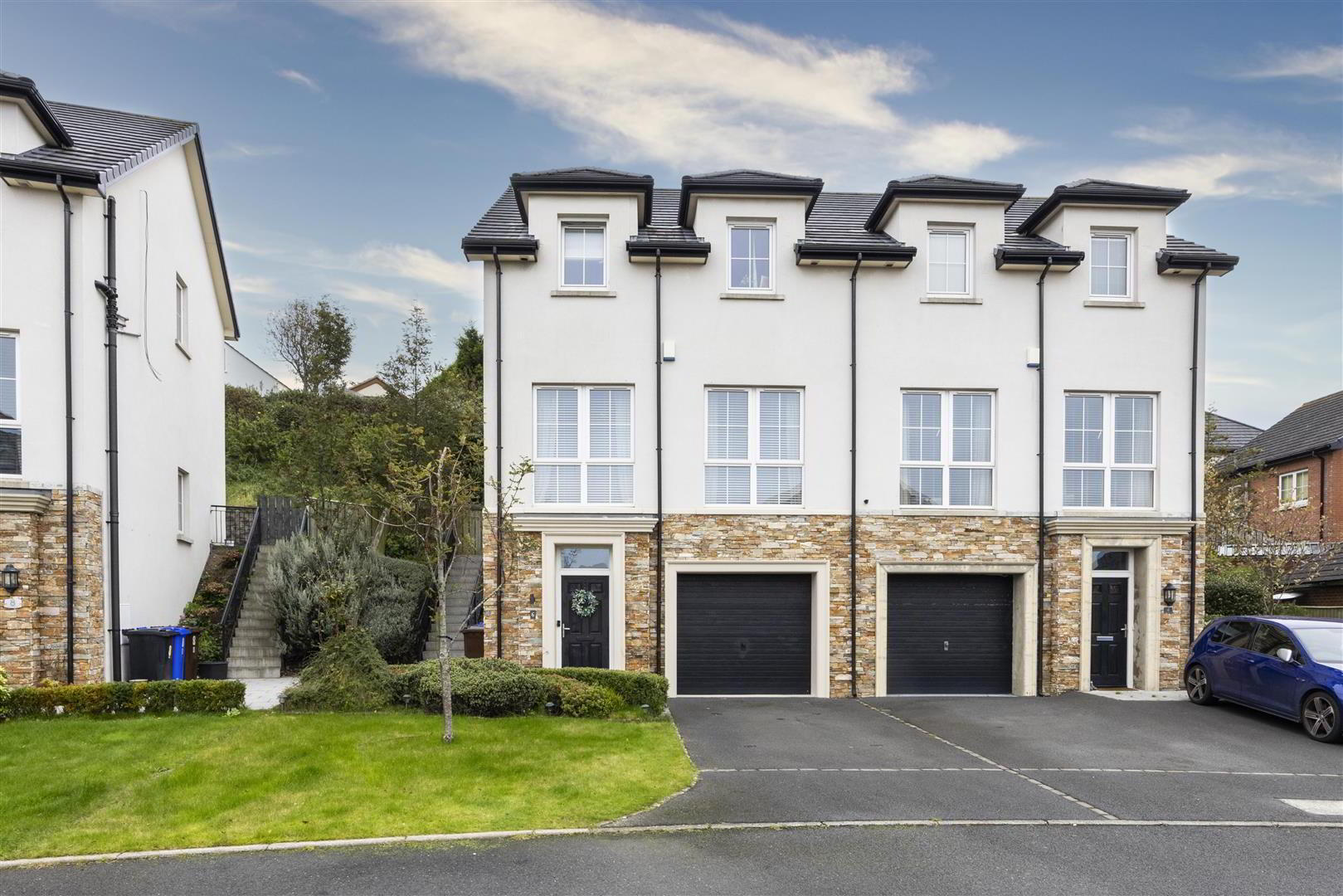 6 Blackwood Crescent 1 of 28