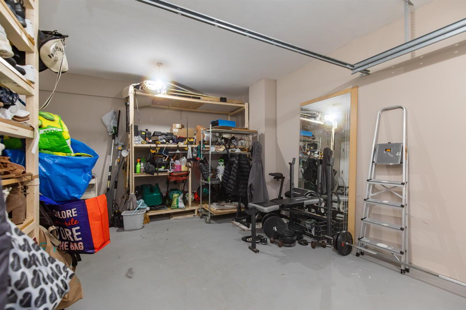 6 Blackwood Crescent 24 of 28