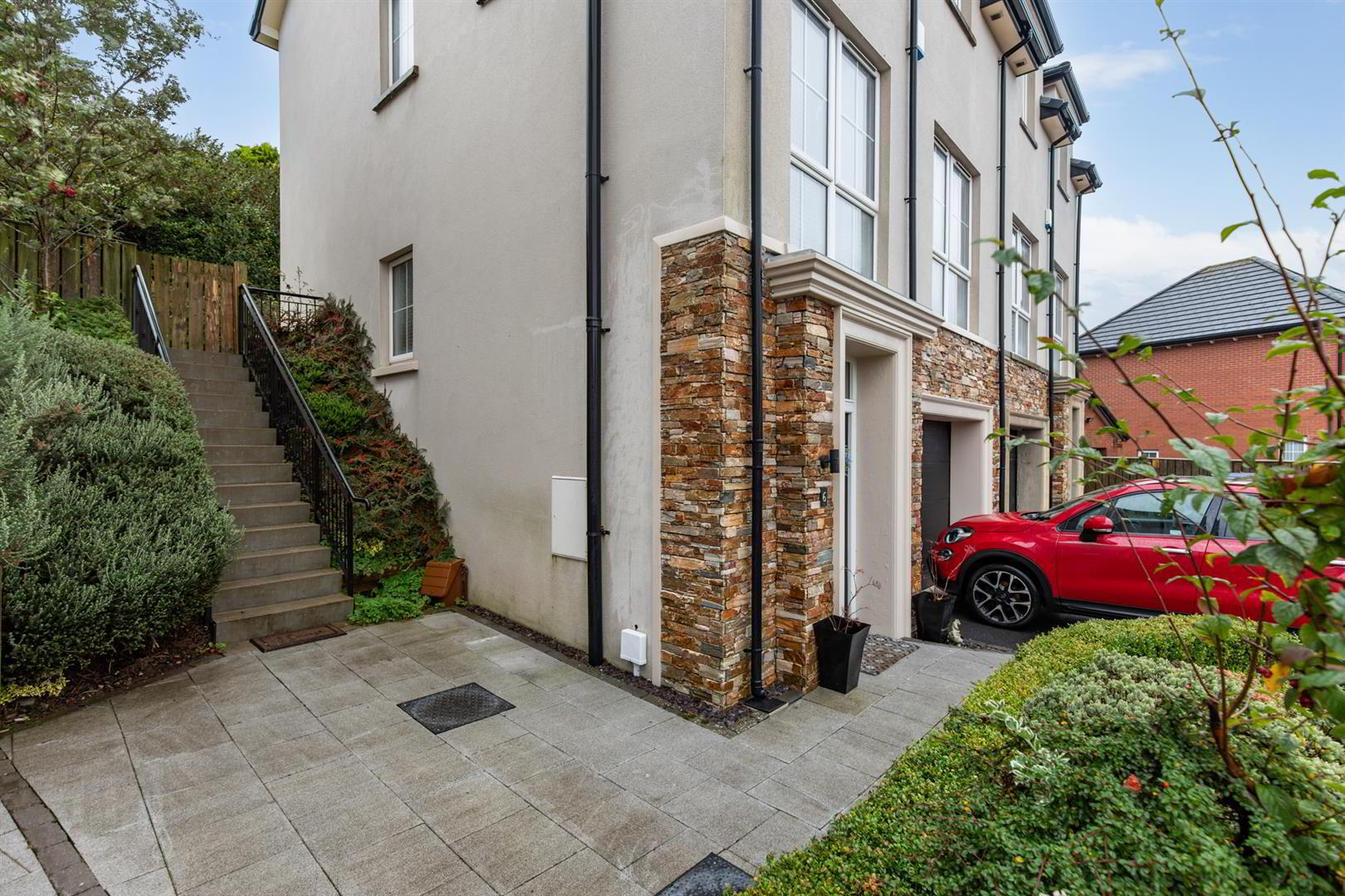 6 Blackwood Crescent 25 of 28