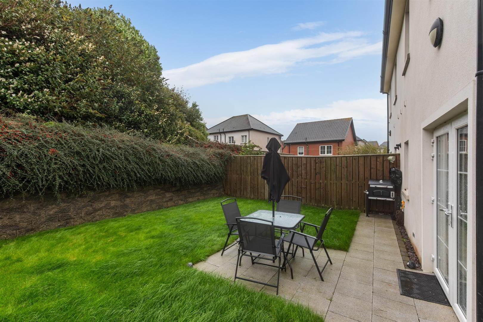 6 Blackwood Crescent 22 of 28