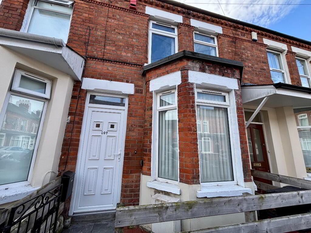 107 Greenore Street 1 of 8