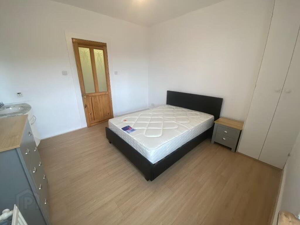 18 Raeburn Place 6 of 10
