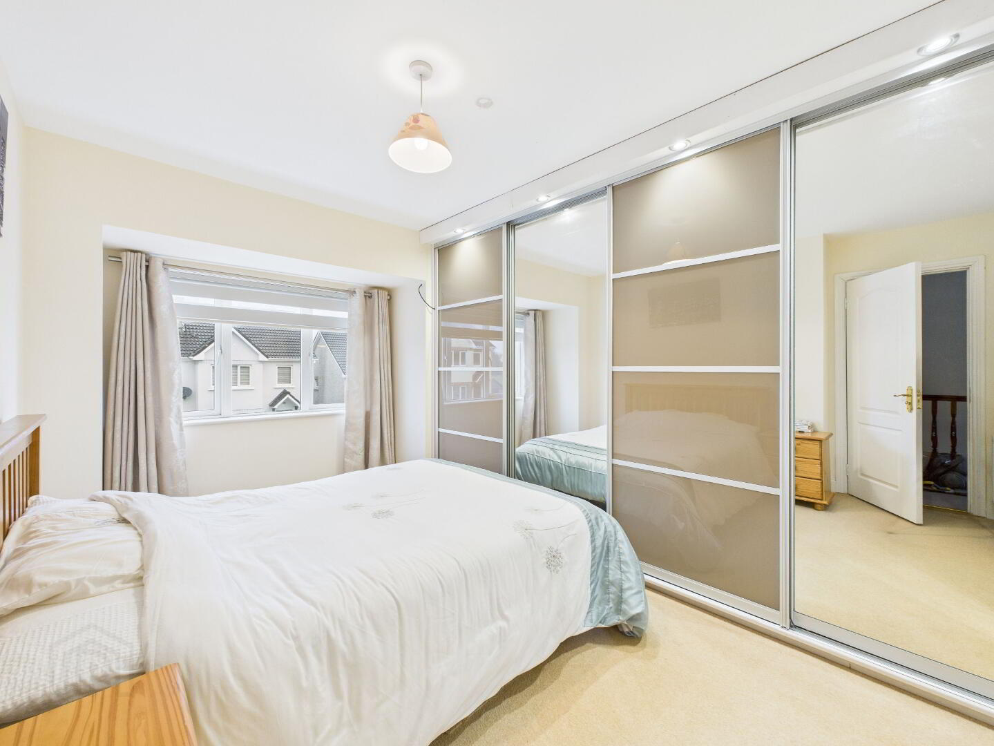 The Avenue, Dun Eala, 3 Dun Eala 18 of 25