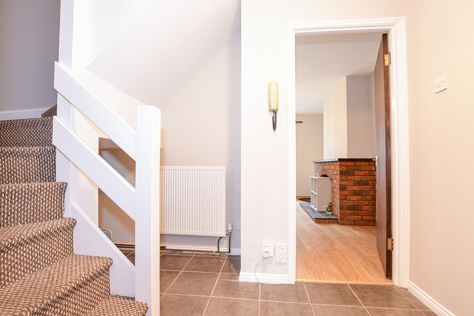 8 Thornleigh 6 of 24