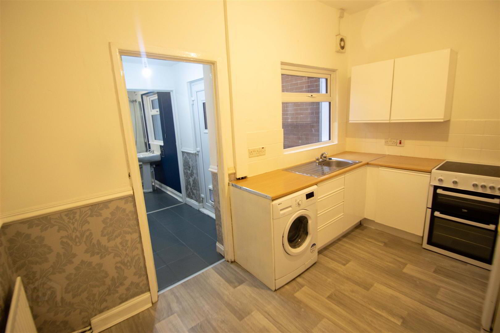 17 Oakman Street 6 of 19