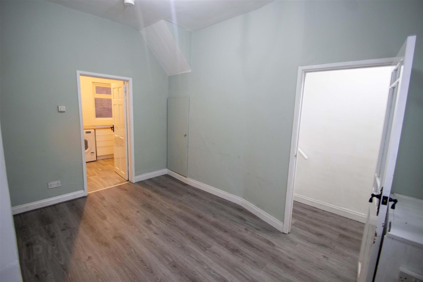 17 Oakman Street 3 of 19