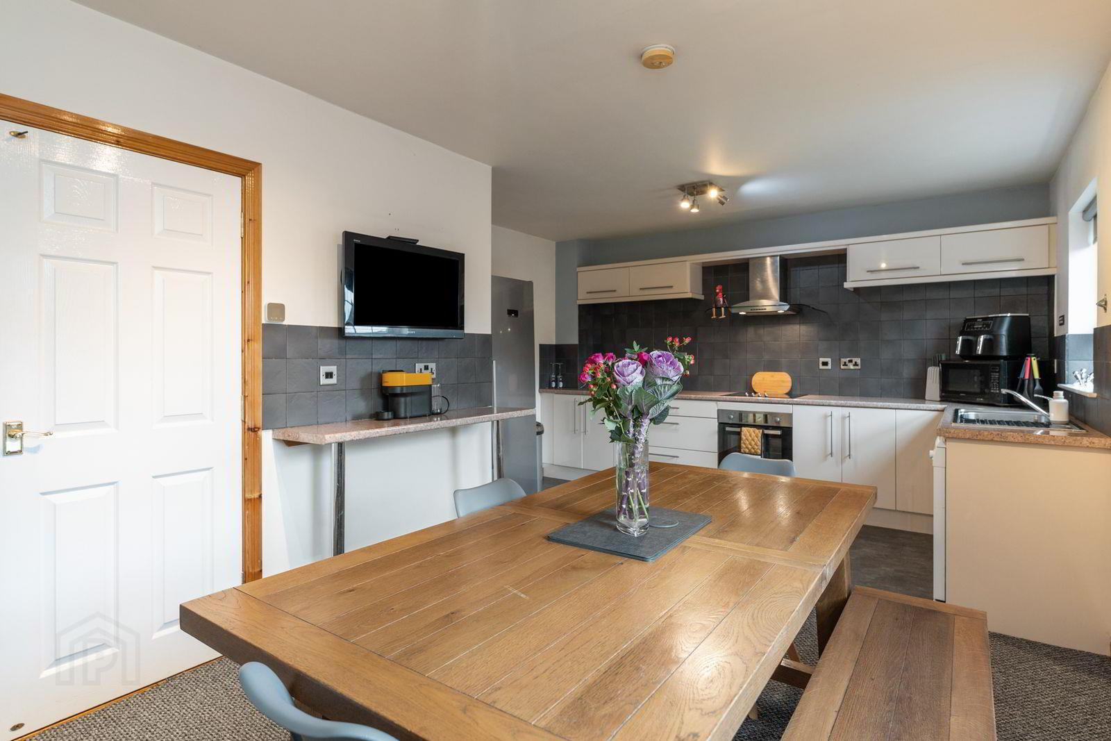 29 Lineybrook Cottages 13 of 27