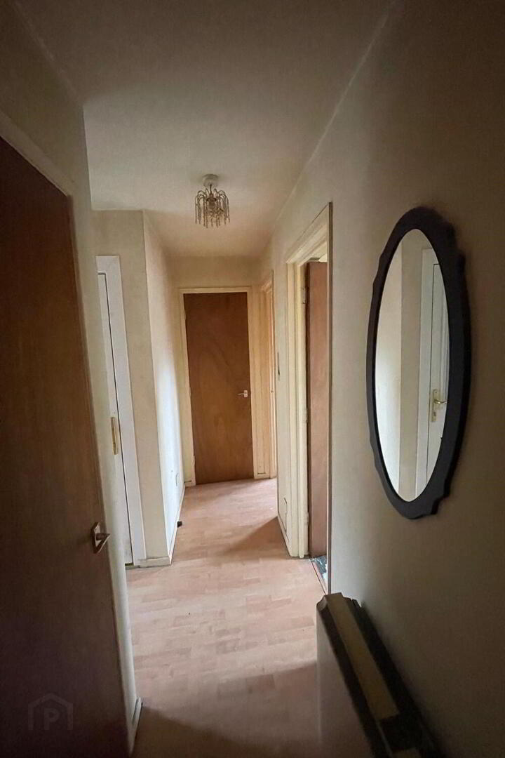10 Ferndale Court 3 of 16