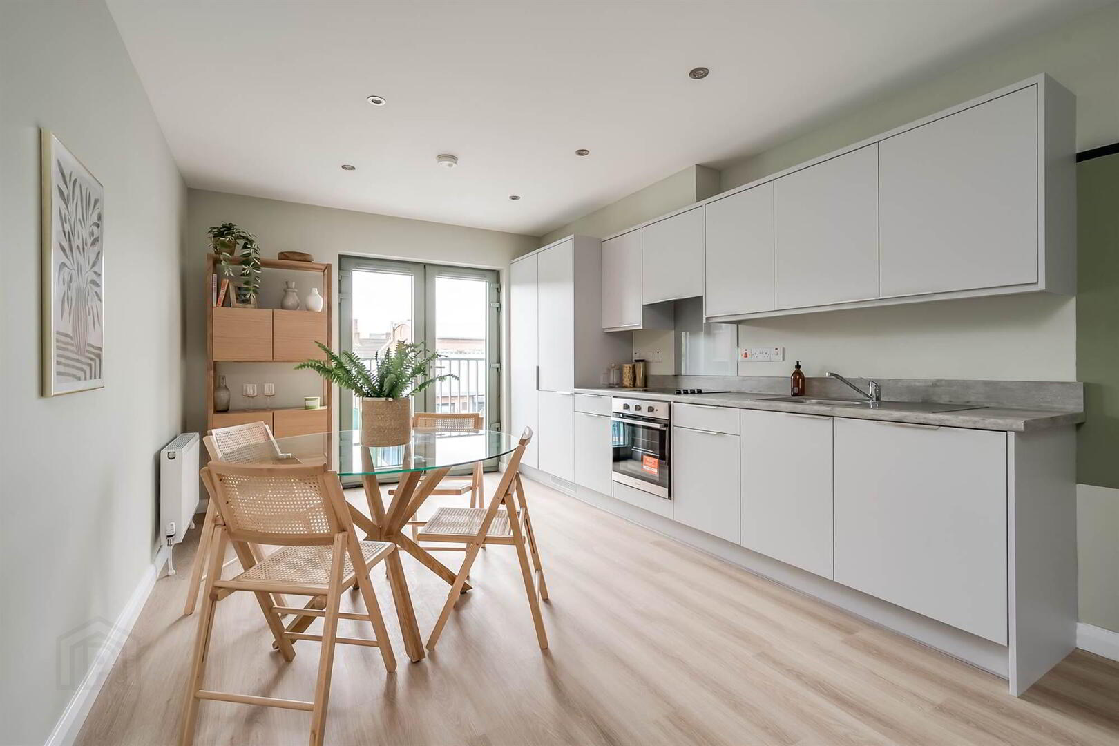 Apt 16 Porters Annex, 31 Apsley Street 4 of 12