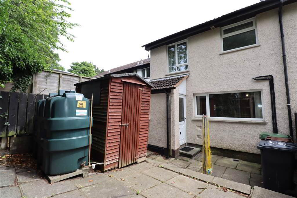 4 Knockburn Court 18 of 27