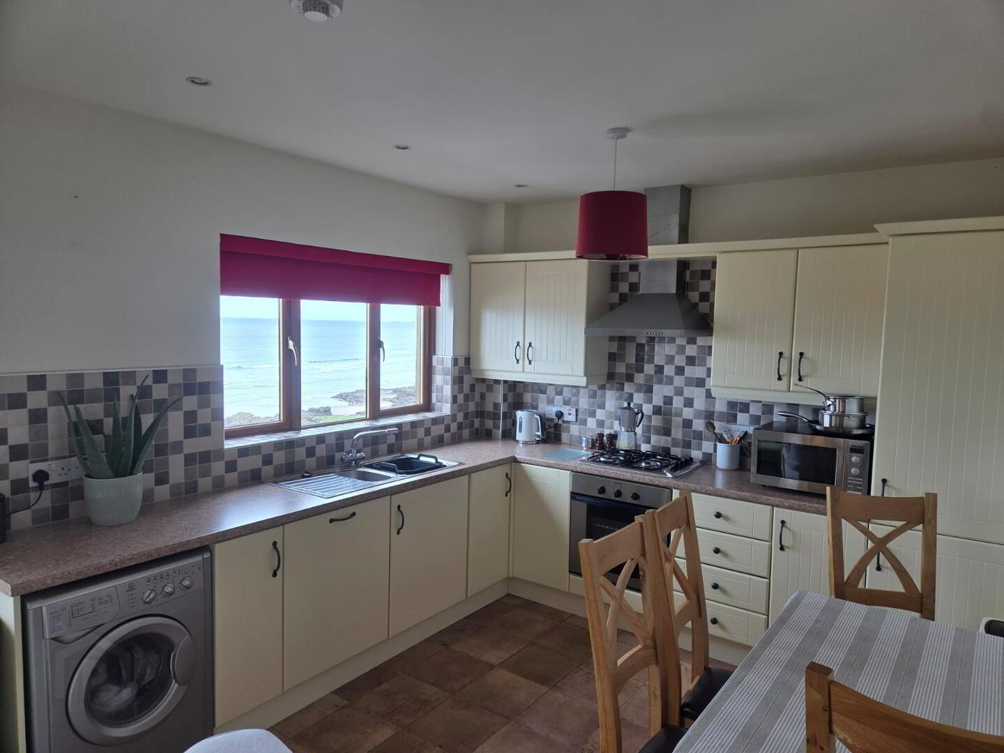 10 Tunnel Brae Court 5 of 14