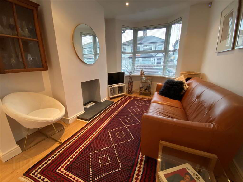 26 Ravenhill Avenue 3 of 11