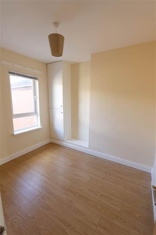 26 Ravenhill Avenue 9 of 11