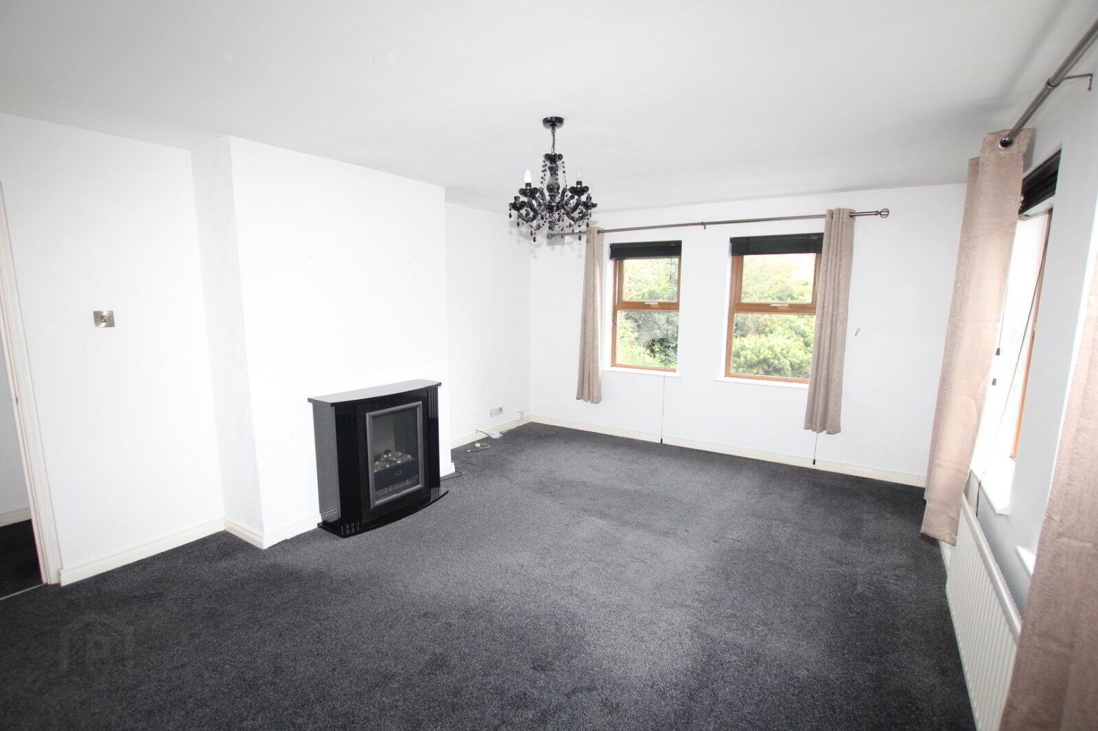 8 Mayfield Avenue 2 of 8