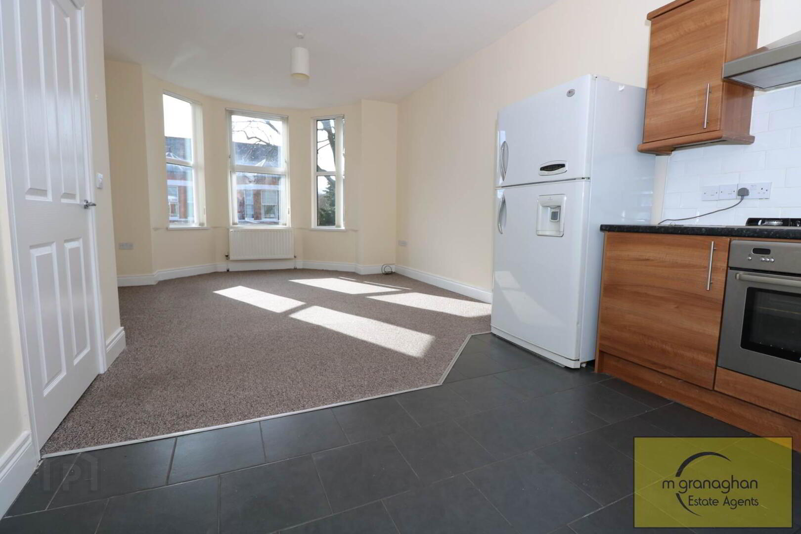 Apt 4, 6a Rosetta Park 7 of 14