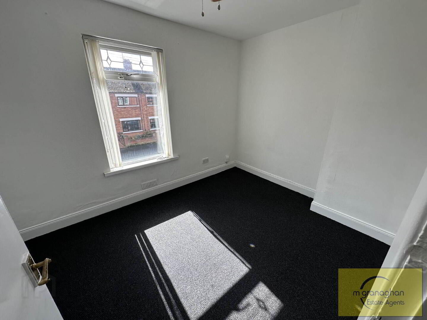 68 St James`s Road 11 of 17