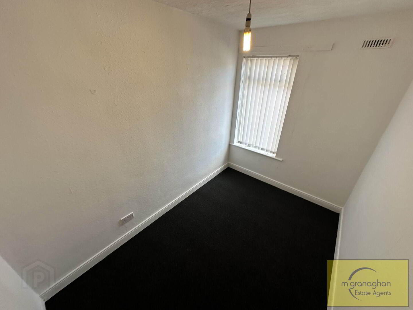 68 St James`s Road 15 of 17