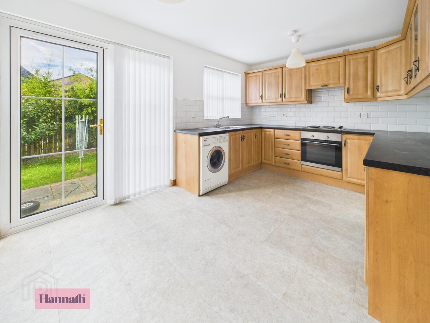 Room 1, 53 Carnreagh 5 of 11
