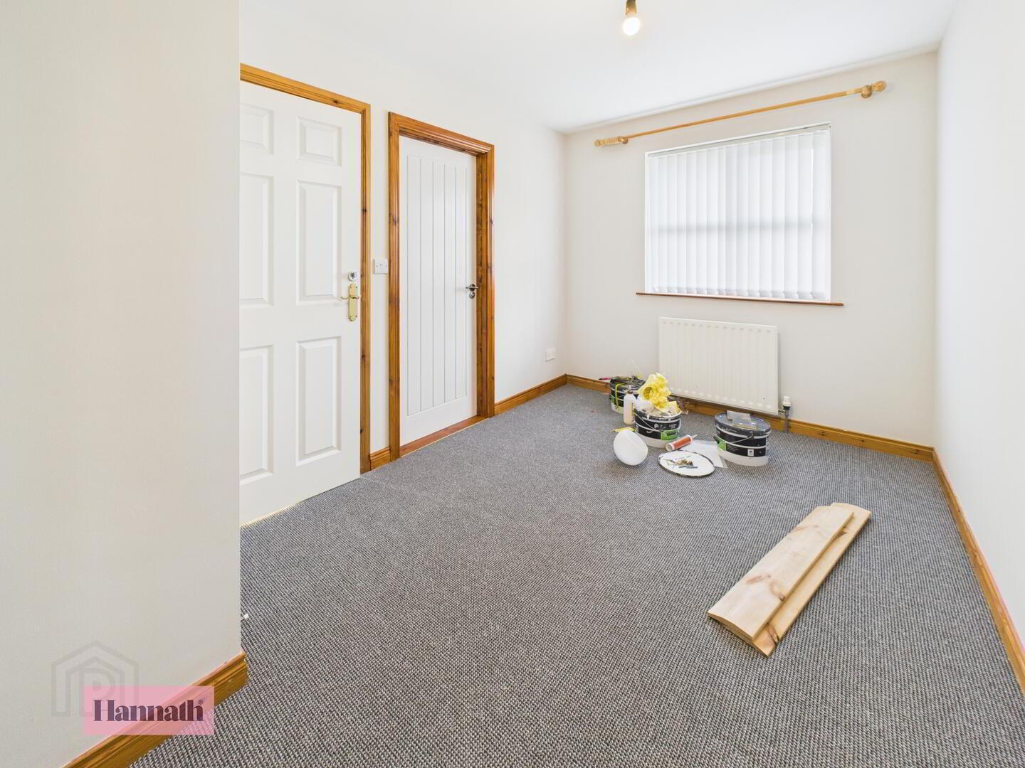 Room 1, 53 Carnreagh 8 of 11