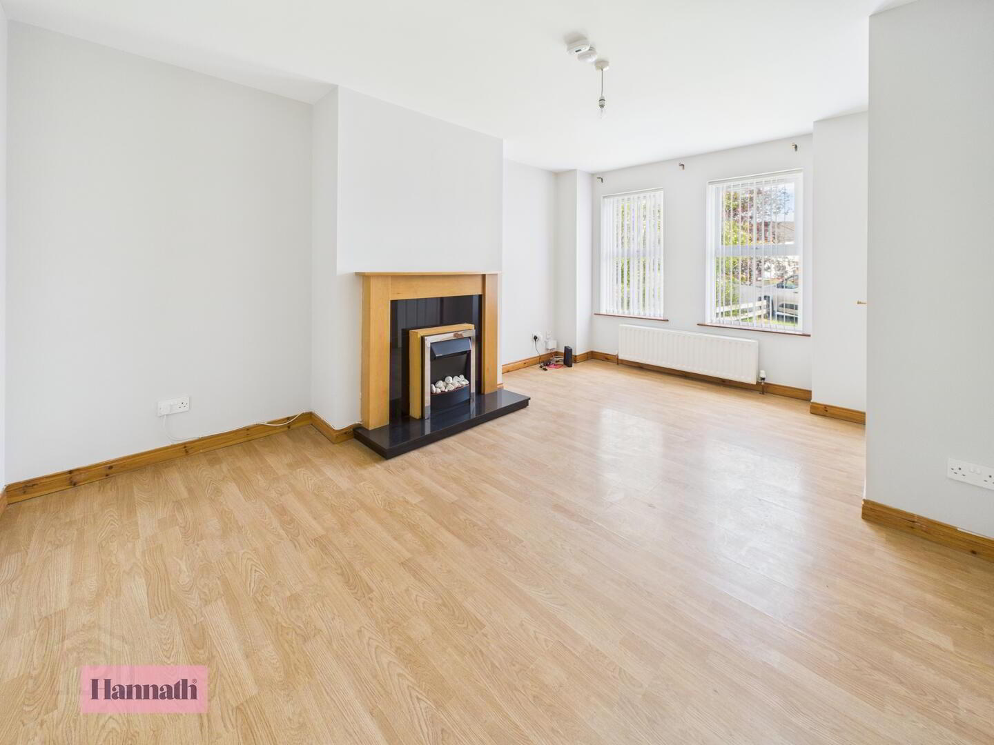 Room 2, 53 Carnreagh 4 of 11