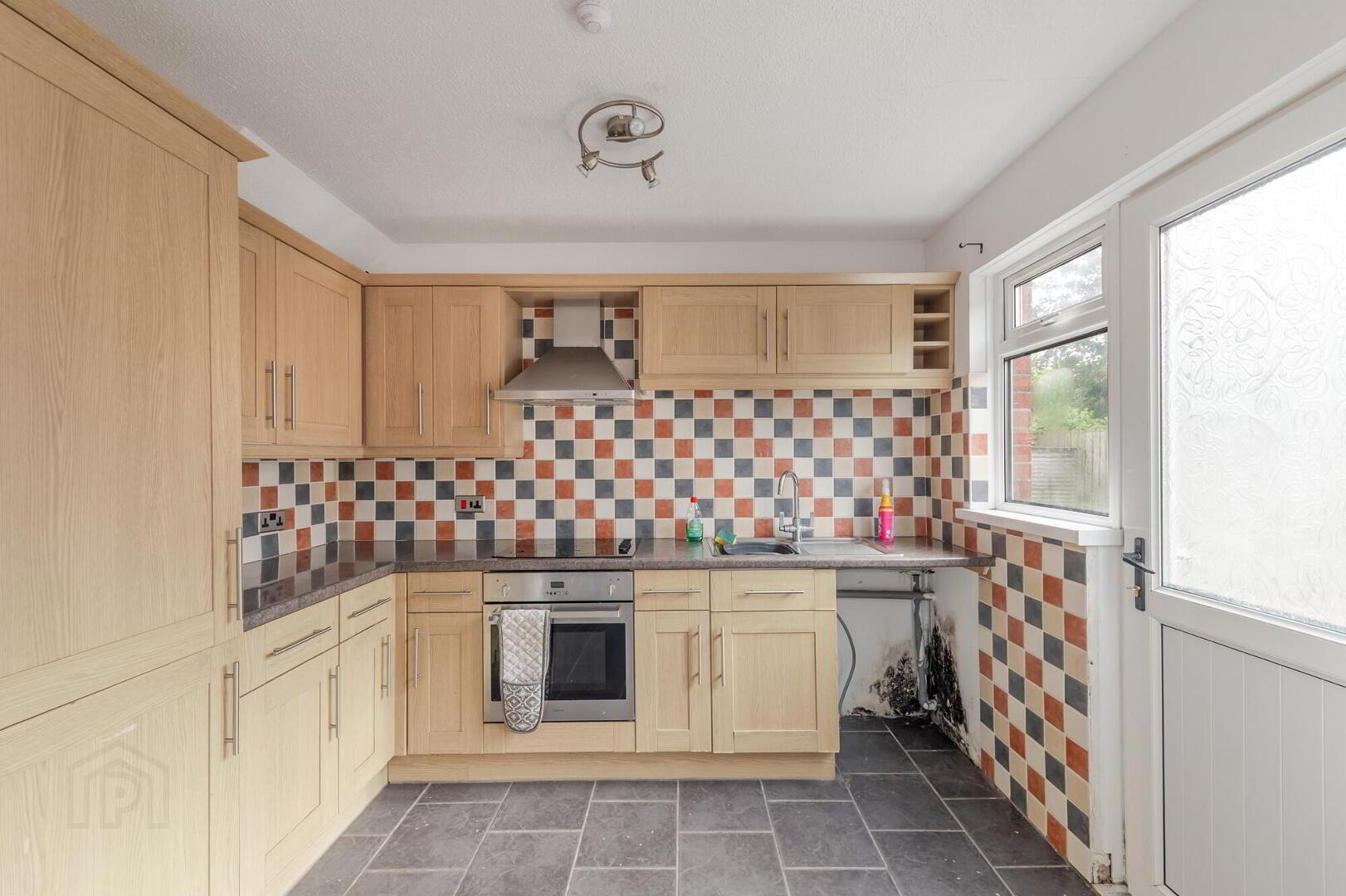 24a Primacy Road 8 of 17