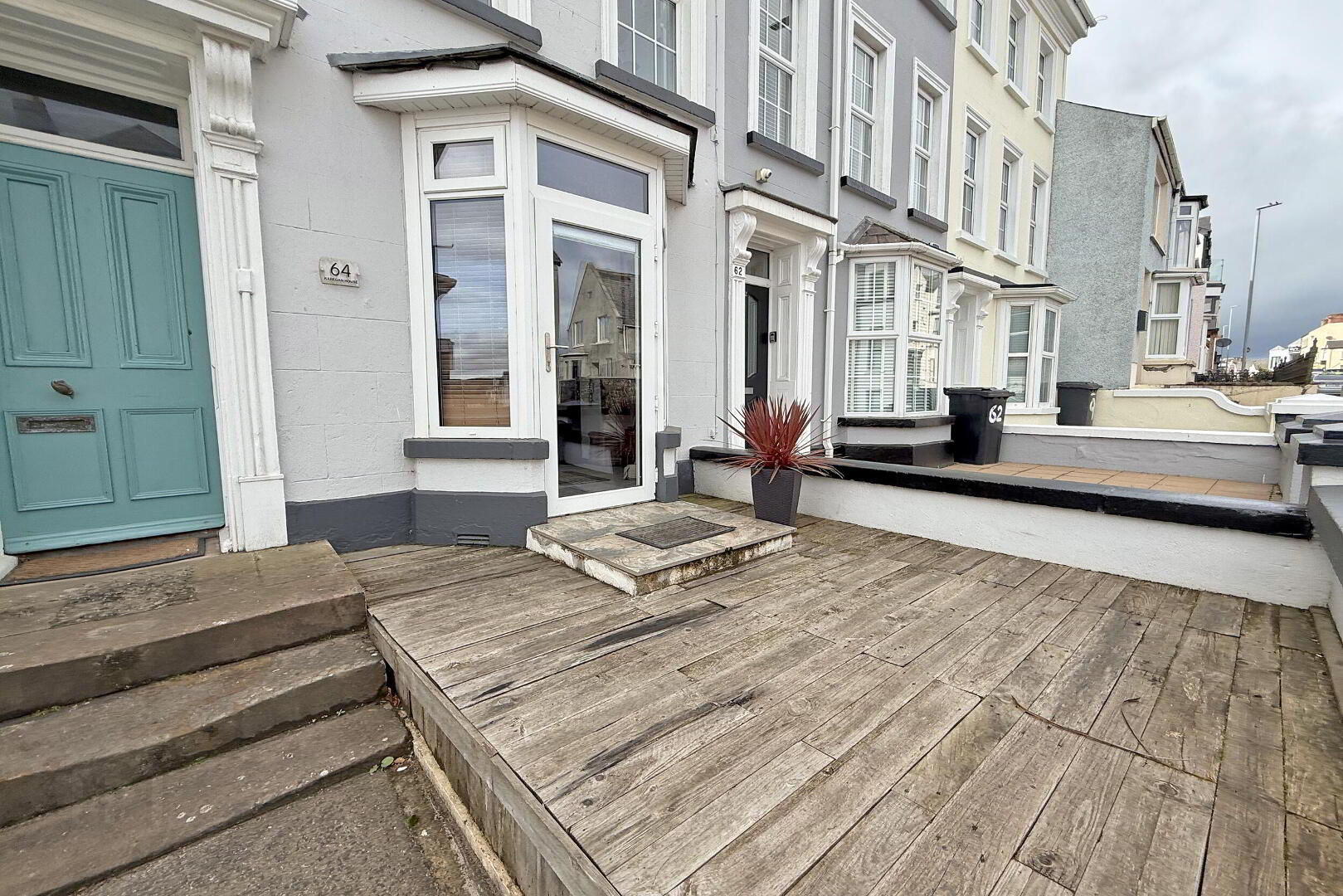Flat 1, 64 Causeway Street 11 of 11
