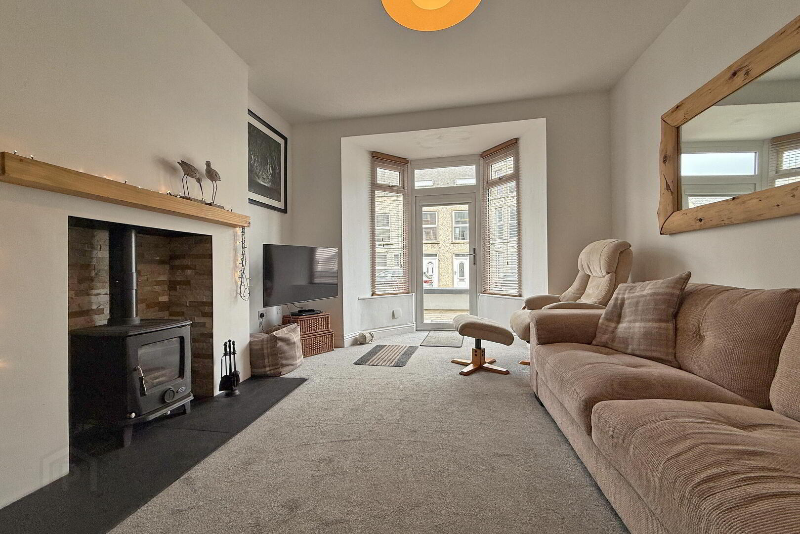 Flat 1, 64 Causeway Street 6 of 11