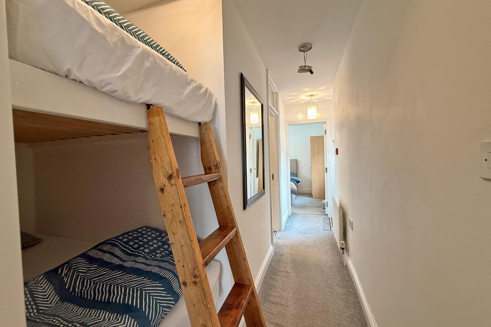 Flat 1, 64 Causeway Street 7 of 11