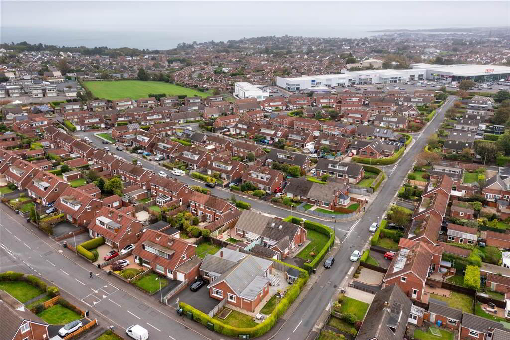 87 Rathmore Road 3 of 38