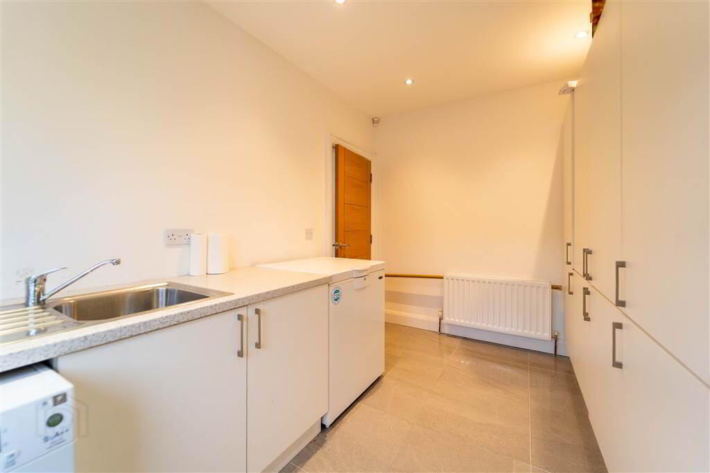 87 Rathmore Road 17 of 38