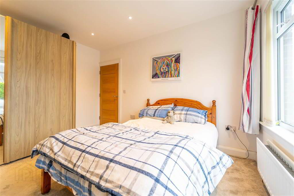87 Rathmore Road 24 of 38
